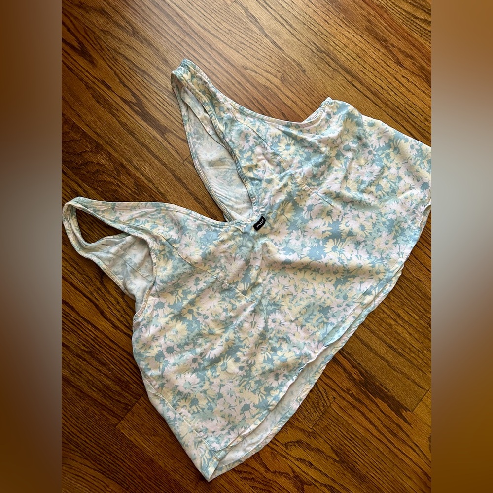 RVCA Floral Cropped Tank Top - Picture 6 of 8